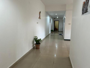 Couple friendly Deluxe Rooms Kasauli Hills Kumarhatti